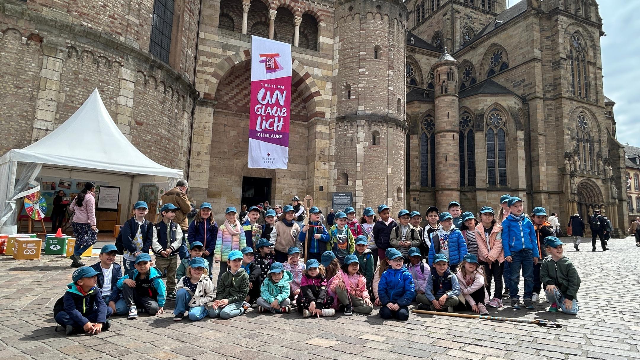 42 Vorschulkinder der Kita St. Marien Ensdorf unterwegs beim Bistumsfest