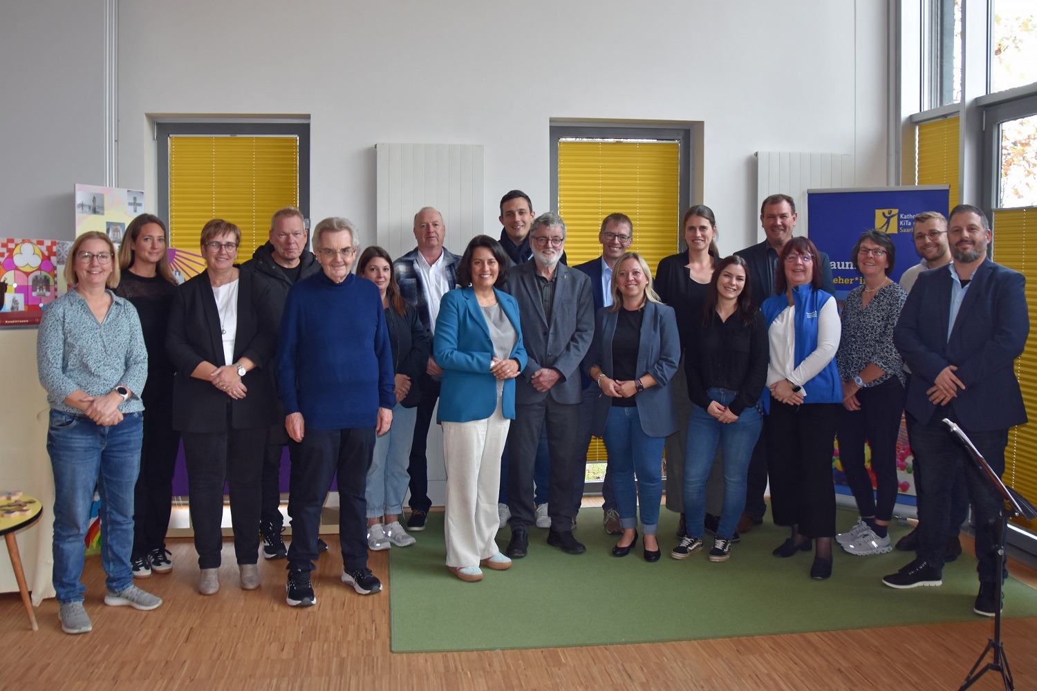 Gäste aus Kirche und Politik kamen zur Eröffnung der neuen alten Kita