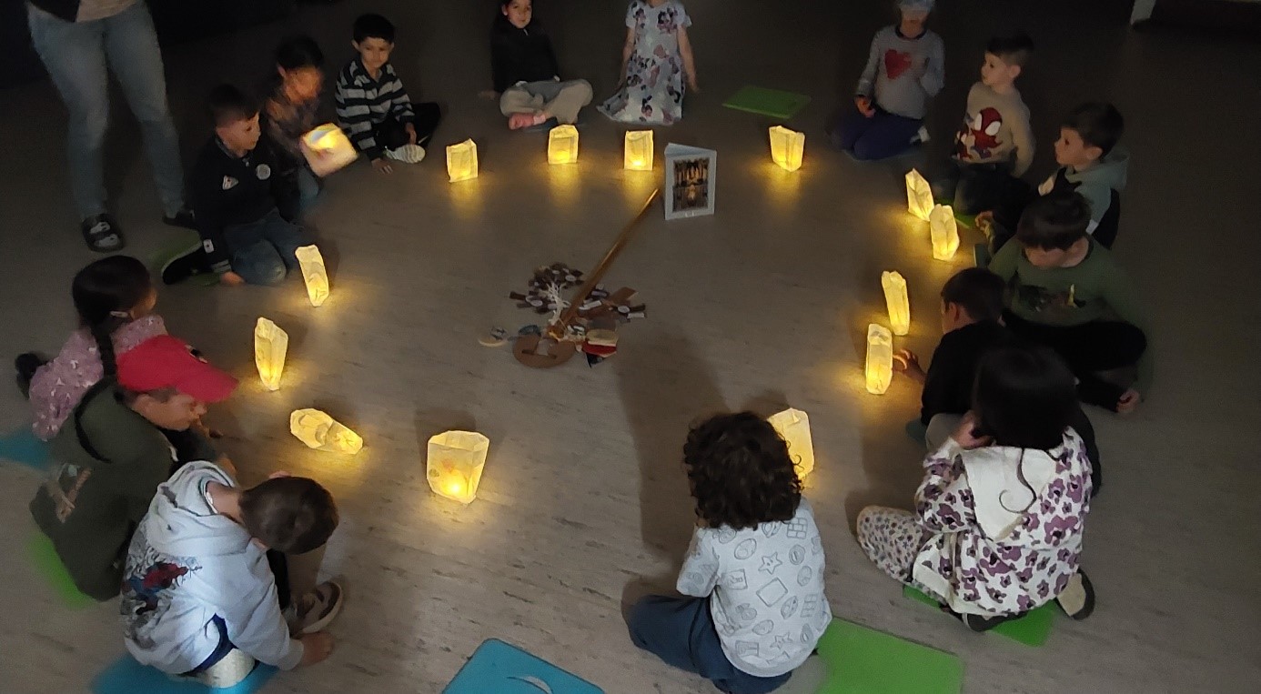 Die Kinder in der Vorbereitungszeit der Heilig-Rock-Tage (c) Katholische KiTa gGmbH Saarland Die Kinder in der Vorbereitungszeit der Heilig-Rock-Tage