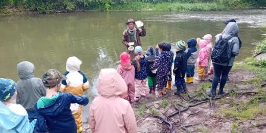 Die Vorschulkinder erlebten einen spannenden Ausflug an die Nied (c) Katholische KiTa gGmbH Saarland Die Vorschulkinder erlebten einen spannenden Ausflug an die Nied