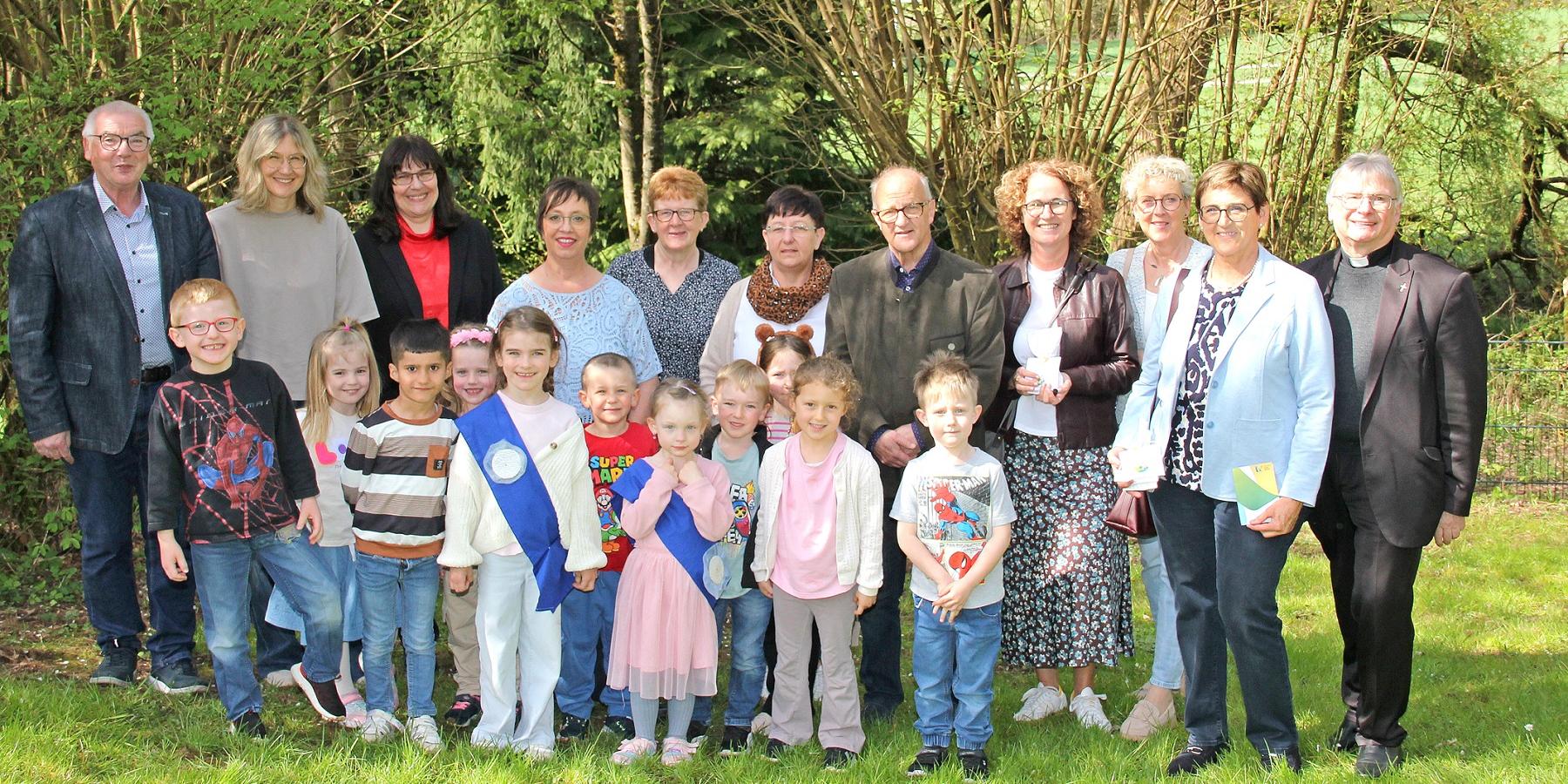 Die Kinder zeigten den Gästen, wie Nachhaltigkeit im Kita-Alltag gelebt wird (c) Katholische KiTa gGmbH Saarland Die Kinder zeigten den Gästen, wie Nachhaltigkeit im Kita-Alltag gelebt wird