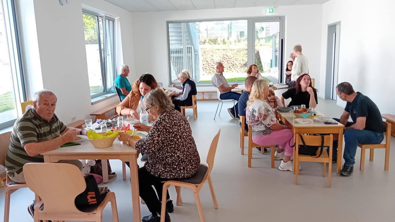 Alle sammelten wertvolle Erfahrungen beim gemeinsamen Essen
