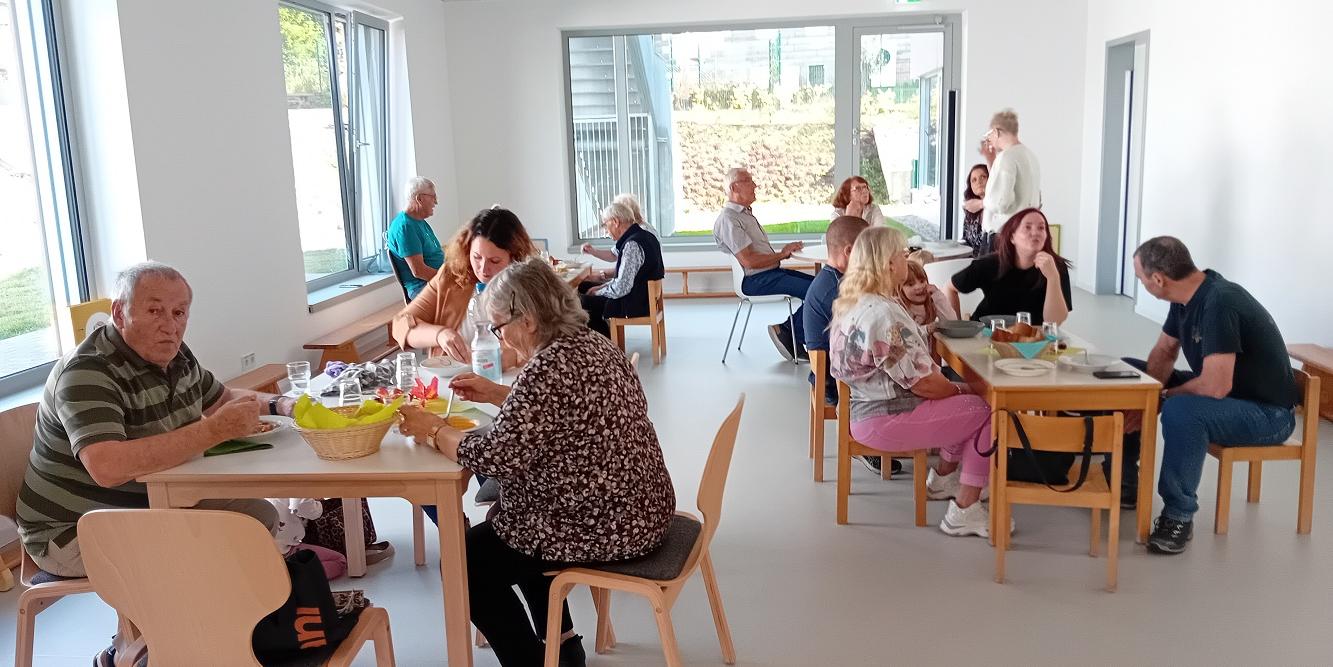 Alle sammelten wertvolle Erfahrungen beim gemeinsamen Essen
