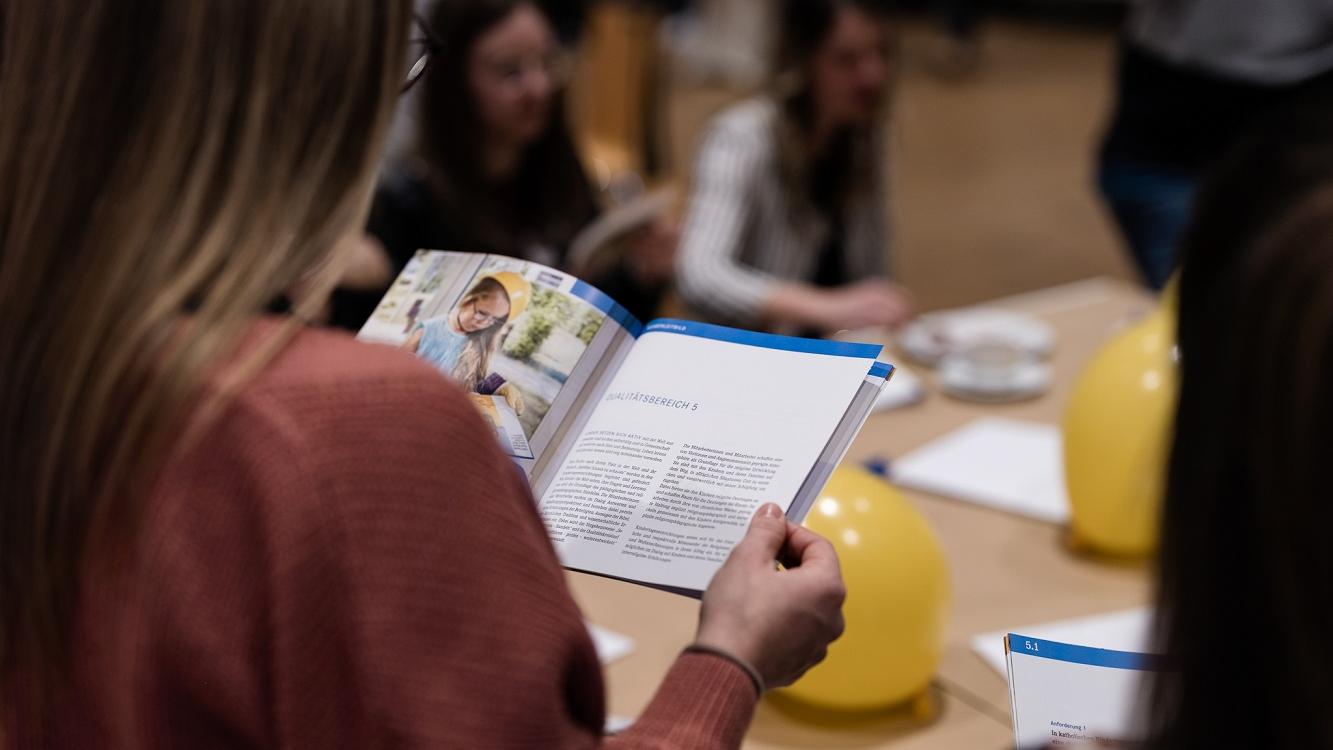 Der Studientag bot Gelegenheit, sich auf den neusten Stand zum Thema Auditkriterien zu bringen.
