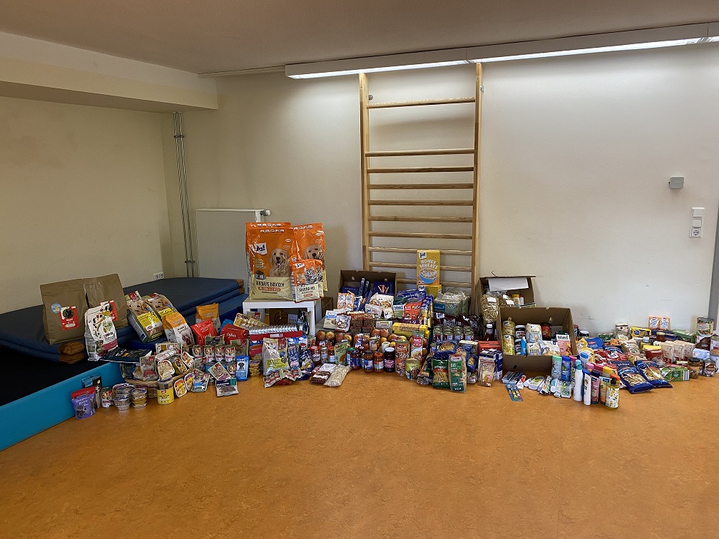 Die Kinder freuten sich über die große Menge an gesammelten Spenden