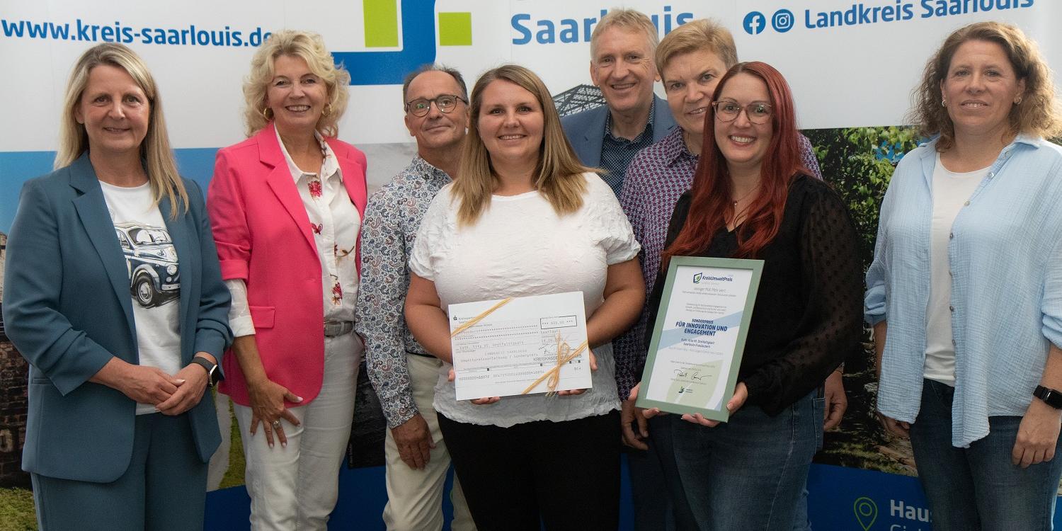 Die kath. Kita Hl. Dreifaltigkeit Fraulautern freut sich über den Sonderpreis für „Innovation und Engagement“
