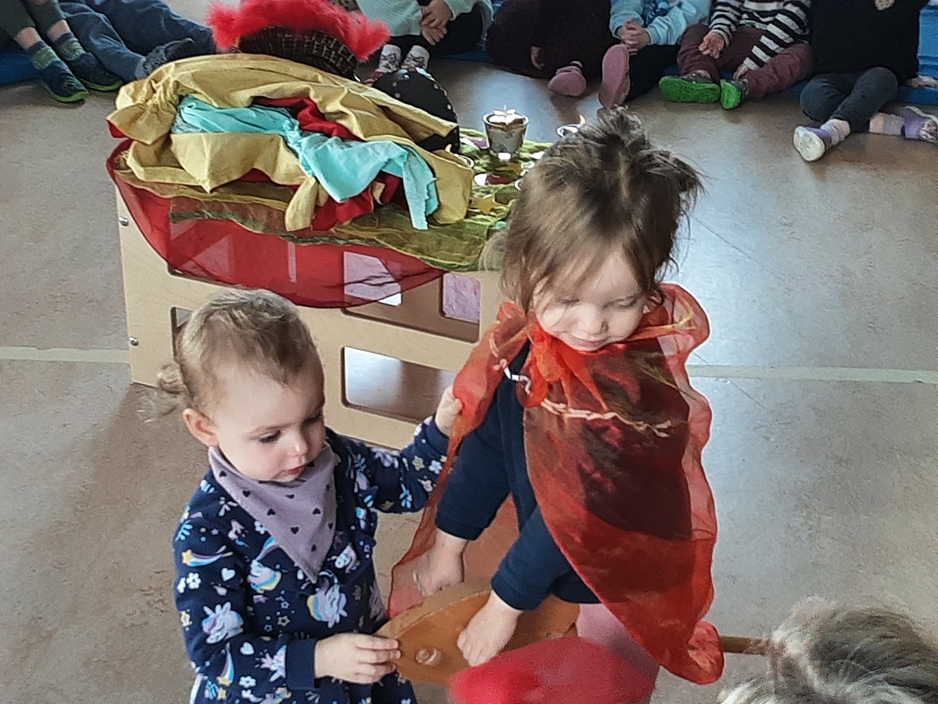 Die Kinder spielten auch selbst die Geschichte nach