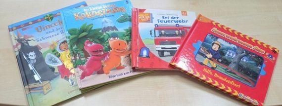 Die Lieblingsbücher waren schnell gefunden (c) Katholische KiTa gGmbH Saarland Die Lieblingsbücher waren schnell gefunden