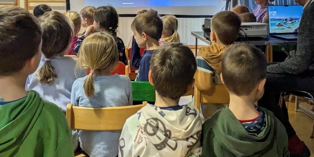 Die Vorschulkinder lernten in dem mehrtägigen Projekt die Entwicklung des Films kennen