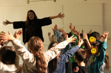 Die Kinder feierten mit einem Theaterstück das Osterfest