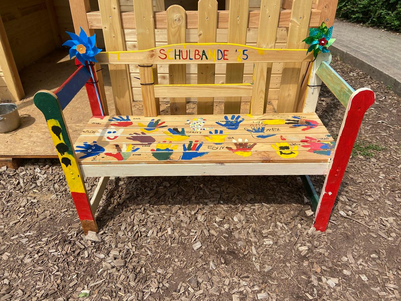 Das Abschiedsgeschenk der Schulbande an die Kita
