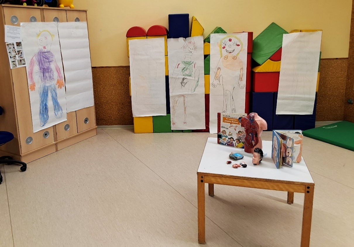 Die Ausstellung präsentierten die Kinder ihren Eltern bei einem gemeinsamen Nachmittag