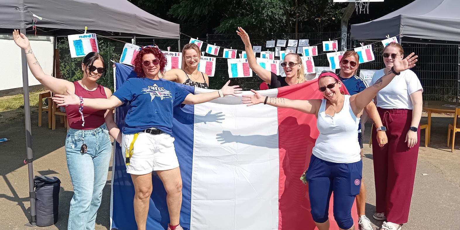 Die Elysée KiTa feierte den französischen Nationalfeiertag (c) Katholische KiTa gGmbH Saarland Die Elysée KiTa feierte den französischen Nationalfeiertag