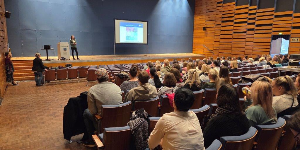 Die Teilnehmer zogen viele wichtige Impulse aus dem Studientag (c) Katholische KiTa gGmbH Saarland Die Teilnehmer zogen viele wichtige Impulse aus dem Studientag