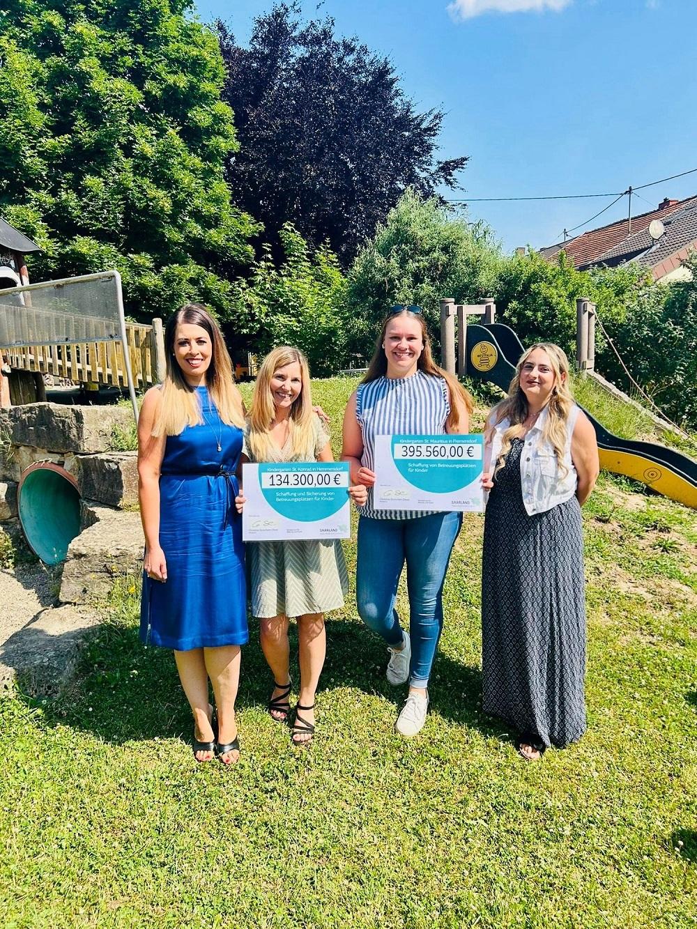 Andrea Hero, Manuela Hafner-Löffler (SL Hemmersdorf), Clara Hilgert (SL Fremersdorf) und rechts Lorena Castelli (sSL Hemmersdorf) (c) Katholische KiTa gGmbH Saarland Andrea Hero, Manuela Hafner-Löffler (SL Hemmersdorf), Clara Hilgert (SL Fremersdorf) und rechts Lorena Castelli (sSL Hemmersdorf)
