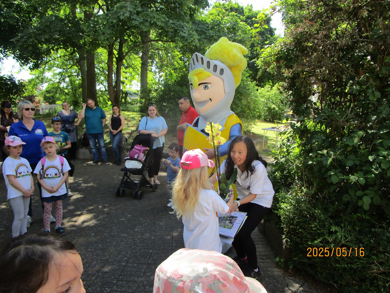 Die Kinder freuten sich über die Auszeichnung ihrer Kita